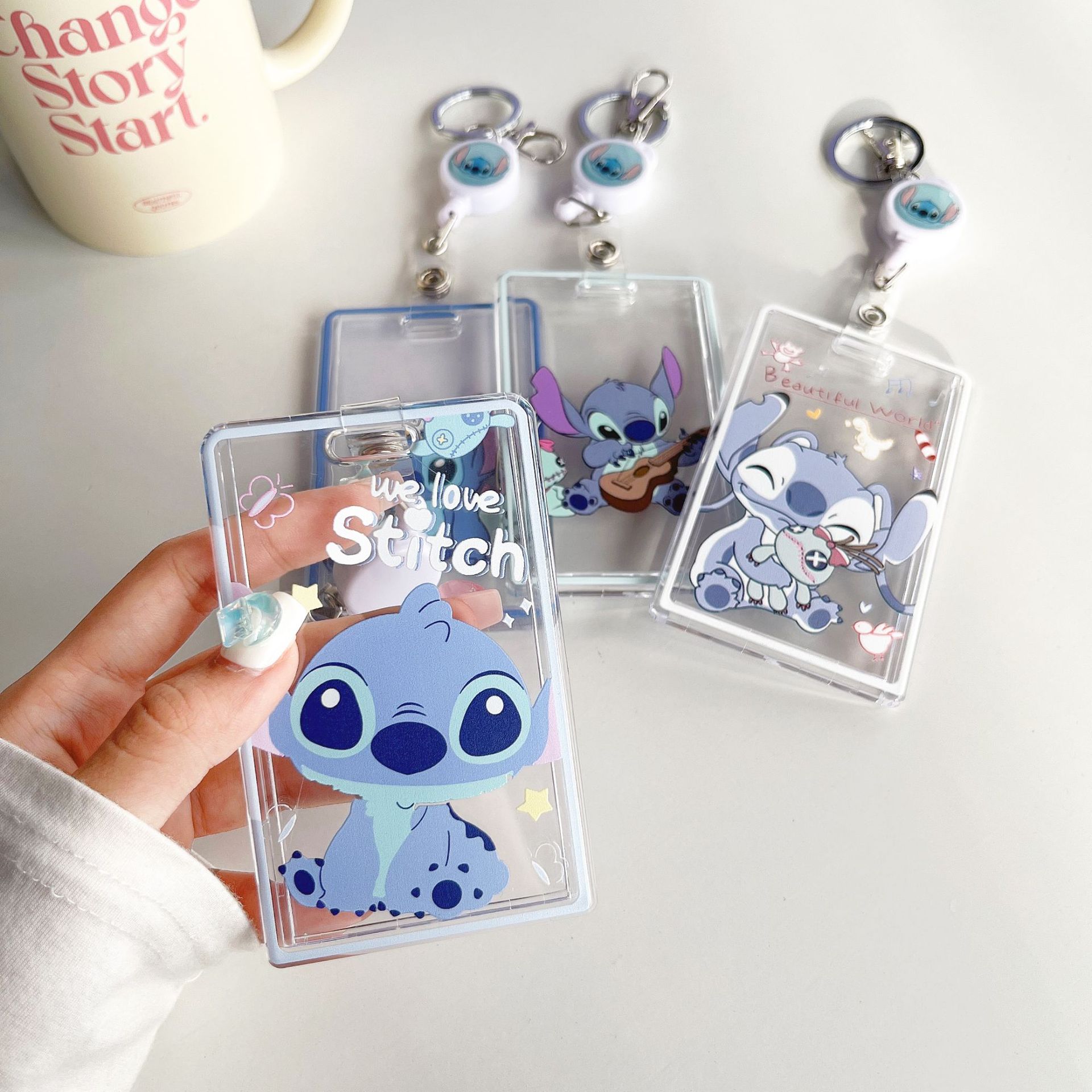 ที่ใส่บัตรแบบใหม่พร้อมพวงกุญแจ - Reel Cover บทวิจารณ์และราคา