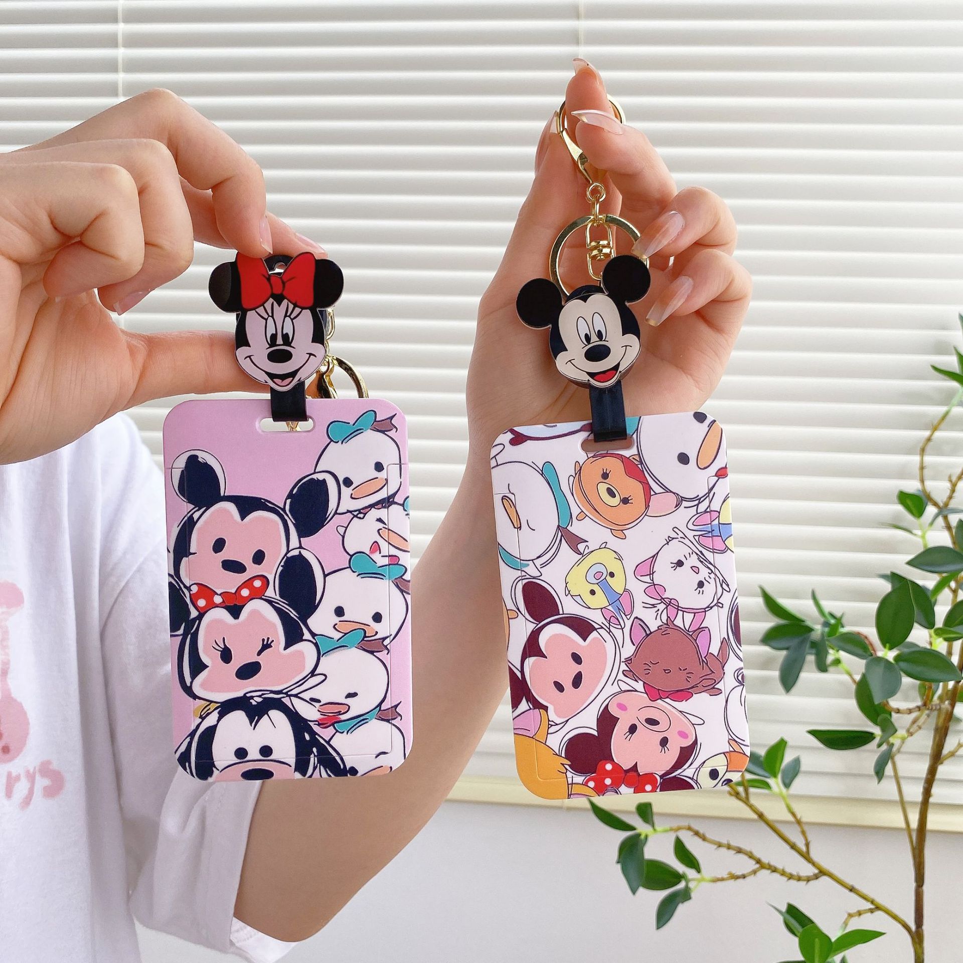 พวงกุญแจการ์ตูนมิกกี้เม้าส์ พร - Reel Cover บทวิจารณ์และราคา